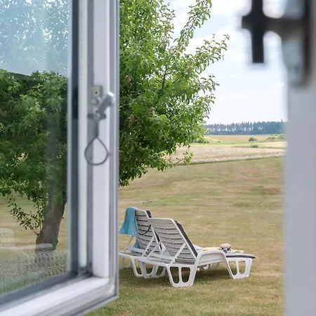 Stunning In With 4 Bedrooms And Wifi Hébergement de vacances *