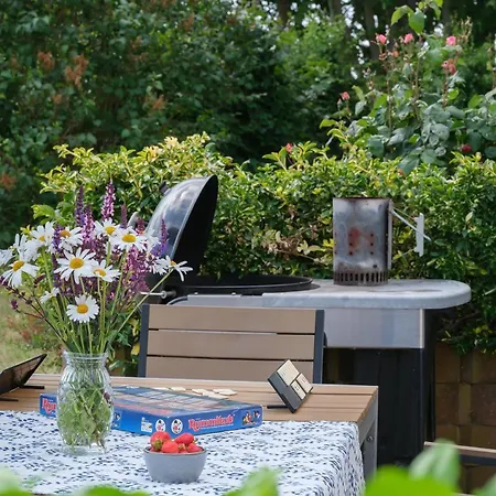 Hébergement de vacances Stunning In With 4 Bedrooms And Wifi Knebel