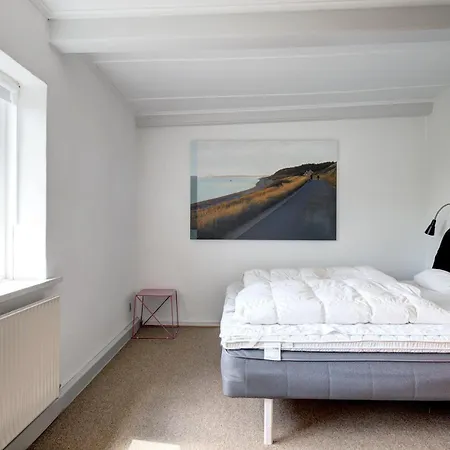 Stunning In With 4 Bedrooms And Wifi * Knebel