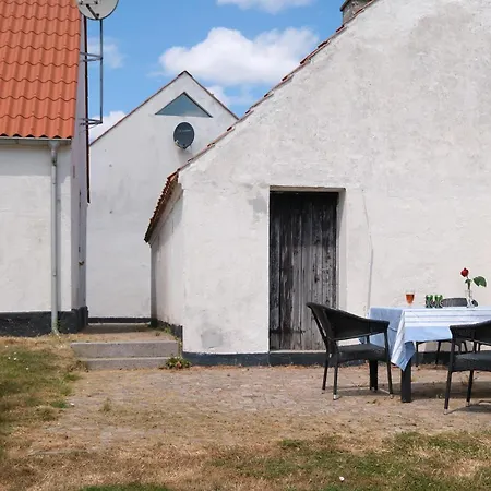 Hébergement de vacances Stunning In With 4 Bedrooms And Wifi Knebel