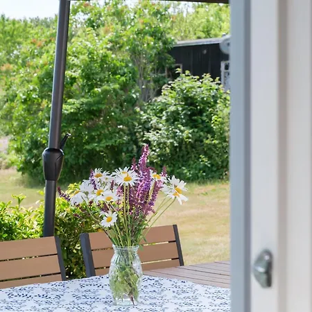 Stunning In With 4 Bedrooms And Wifi *