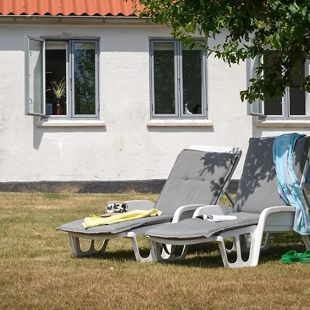 Stunning In With 4 Bedrooms And Wifi Hébergement de vacances *