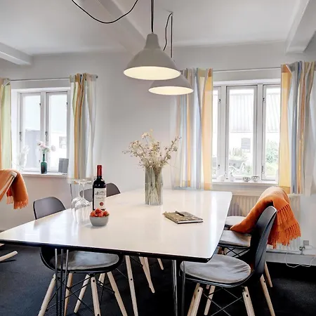 Hébergement de vacances Stunning In With 4 Bedrooms And Wifi Knebel